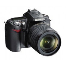 Nikon D90 + 18-105 occasion 