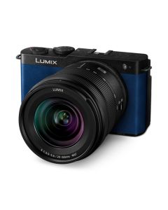 Panasonic Lumix DC S9+20-60mm S f/3.5-5.6 blauw