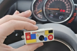 Wil je de Kodak Charmera Mini camera Kopen? Retro Keychain camera | NEBO de fotospecialist